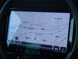 ナビゲーションはメーカーオプションのナビが装着されております。スマートフォンと連携してアプリケーションをご利用いただけます。