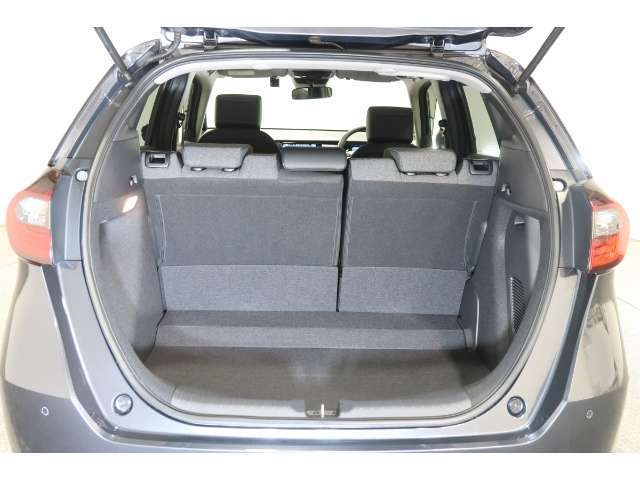 開口部が広くて荷物の積み込みも楽に出来ますね！
