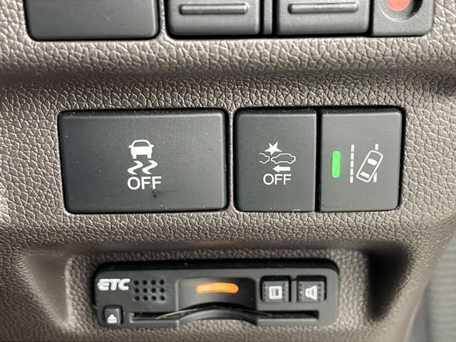 ◆北は北海道から南は沖縄まで、ご購入いただいたお車は全国にご納車が可能です(有償)！お電話、メール、動画などでリモートでお車のご案内も可能です！親切、丁寧に対応させて頂きますのでお気軽にご相談ください！