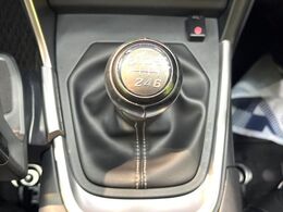 【フロア6速MT】走りの6速MT！！スポーティーな走行をお楽しみいただけます♪