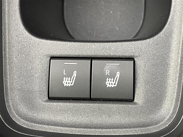 【運転席操作部】快適なドライブを楽しむための機能が装備されています！運転席から触れるので、使いやすいです！除菌プランいれていただくと、さらに清潔で安心していただけます！