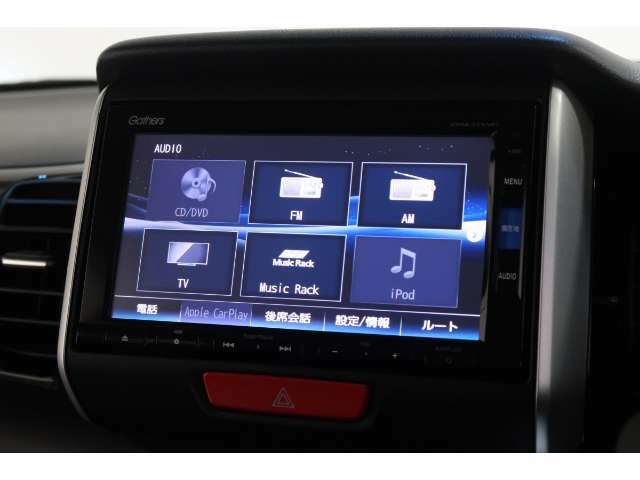 ナビゲーションももちろん装備☆多彩な機能で快適ドライブをアシスト☆オーディオ機能も充実していますね☆