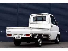 ☆低走行3,000km台☆　MT　エアコン　三方開　ラジオ　お問い合わせはお気軽に052-888-8380まで！