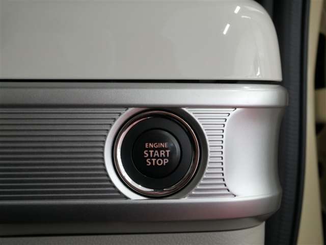 プッシュスタートなのでわざわざポケットやカバンからキーを取り出す必要がなくなります！