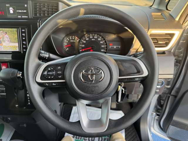 ステアリングスイッチ