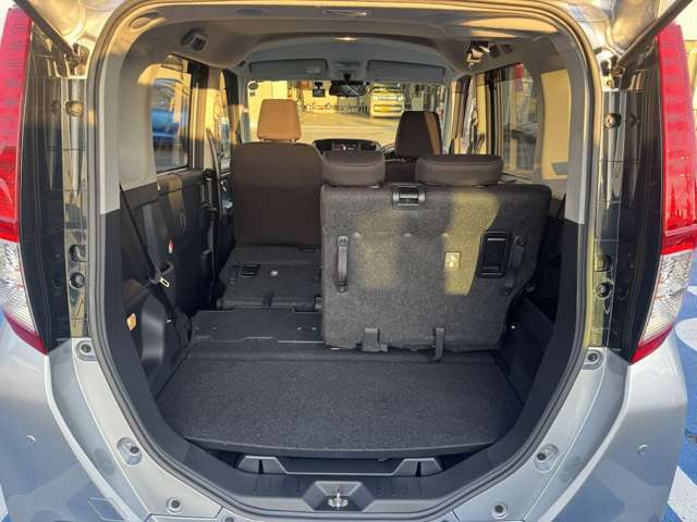 便利な分割可倒式！床下格納タイプです♪