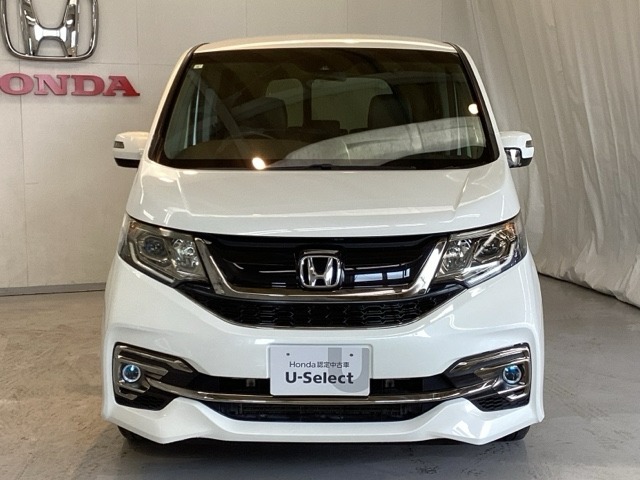【Honda認定中古車 U-Select】　エンジン、オーディオやカーナビ(社外品は除く）に至るまで保証をお付け致します。全国のホンダディーラーで保証と整備が受けられます。