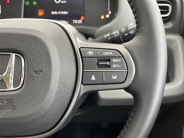 【運転席操作部】快適なドライブを楽しむための機能が装備されています！運転席から触れるので、使いやすいです！除菌プランいれていただくと、さらに清潔で安心していただけます！