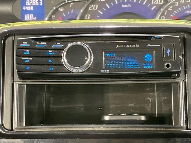お好きな音楽を車内でお楽しみいただけます♪スピーカー交換・ウーハー追加などの音質向上や、最新ナビ・後席モニター等の取り付けも是非ご相談ください！