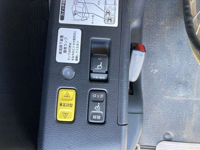カーセンサーに掲載をされている、当店の商品車は全車試乗が可能です。試乗を希望されるお客様は、事前に電話予約をお願い致します。お問い合わせは⇒0564-25-8118