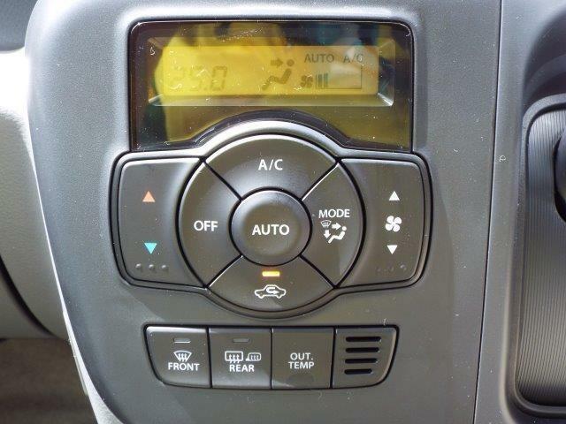 設定温度に自動で調整！便利なオートエアコン付き！