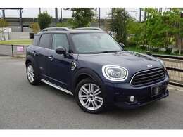 お洒落なアウトドア好きの貴方に是非とも乗って頂きたい一台です。