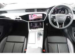 Audiのインテリアはエクステリア同様、優れたデザイン性とクオリティ、そして機能性を兼ね備えております。