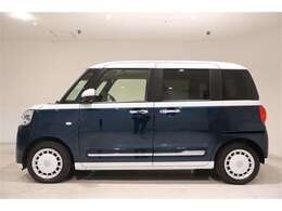 人気の装備両側電動スライドドアが付いています！小さなお子様が見えるご家庭では・・隣の車にドアが当たらないか心配・・そんな悩みも解消されます。スイッチで開閉も出来ます！挟み込みにはご注意下さいませ。