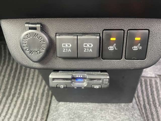 ETCの装備！高速道路の料金所をストレスなく通過できます！ご納車当日からすぐにご利用いただけます！