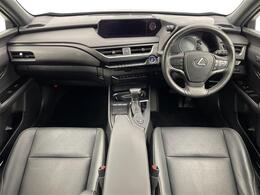 【インパネ全体】全方位で視界が広く、高い目線で運転もしやすいです！