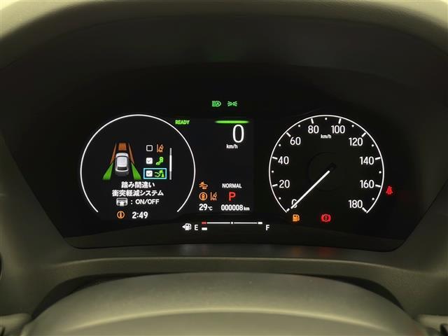 【スピードメーター】メーターがシンプルで見やすく運転しやすいですね！
