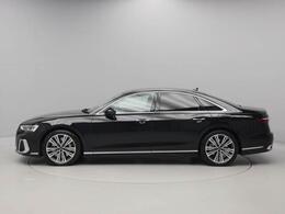 アダプティブエアサスペンションで次元の滑らかなな乗り心地を実現