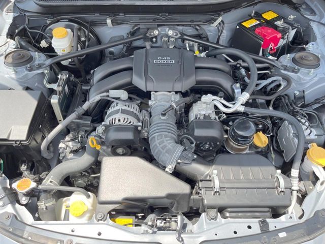 親切・丁寧な専門メカニックスタッフが応対！・車検・点検整備・事故等の修理などアフターサービスも安心。お車のカスタマイズもネクステージのサービススタッフまでご相談ください！