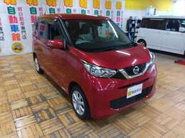 各メーカーの軽自動車をじっくり比較できるのも当店のポイントです！