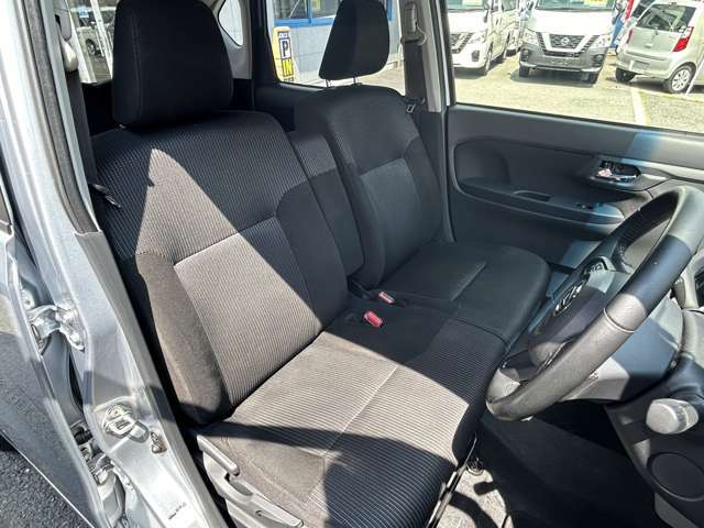 全車、内外装クリーニングをしております！！安心快適なドライブを楽しんで頂けるよう納車前点検、定期点検を実施しお客様へご納車致します。【HP　http://www.jobcars.net】
