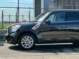 名古屋ナンバーで登録時の総額表示となります！全国納車可能です！※別途登録費用が掛かります。