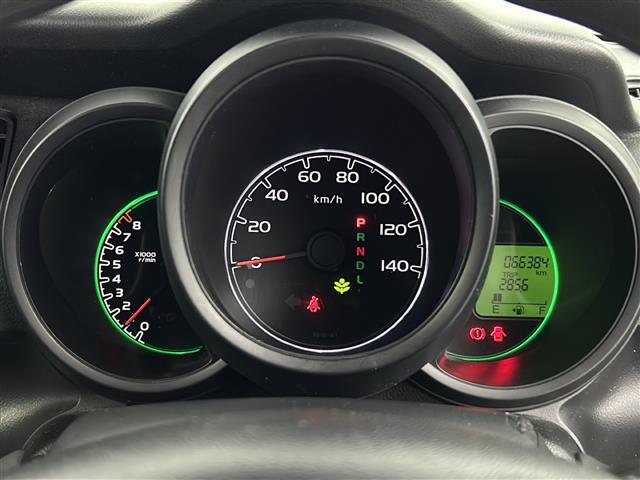 【スピードメーター】メーターがシンプルで見やすく運転しやすいですね！