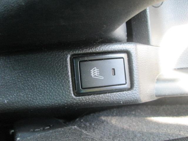 運転席シートヒーター☆冬も暖かい☆