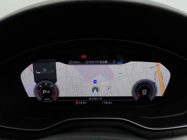 必要に応じてメーター内に地図や車両にインフォメーションなどを切り替え表示できる12.3インチバーチャルコクピット
