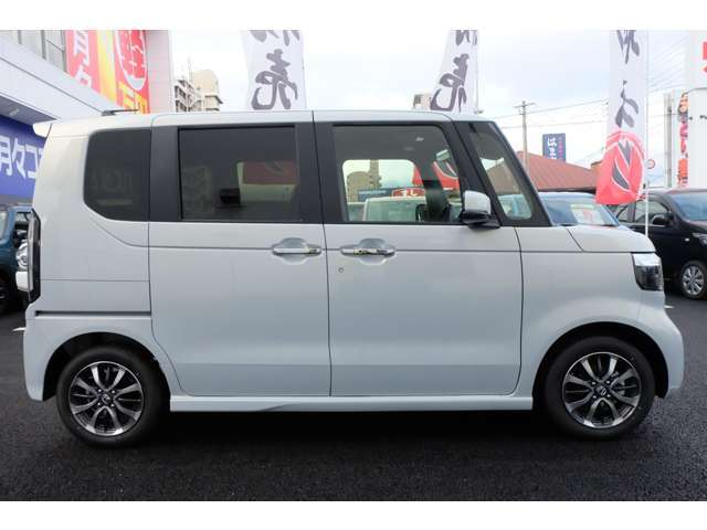 ◇軽スパは車検から整備、板金塗装と全ての工程を自社で行えます！車販だけでなくアフターフォローも当社にお任せください！低金利のローンもご用意してますのでお気軽にお問い合わせ下さい◇