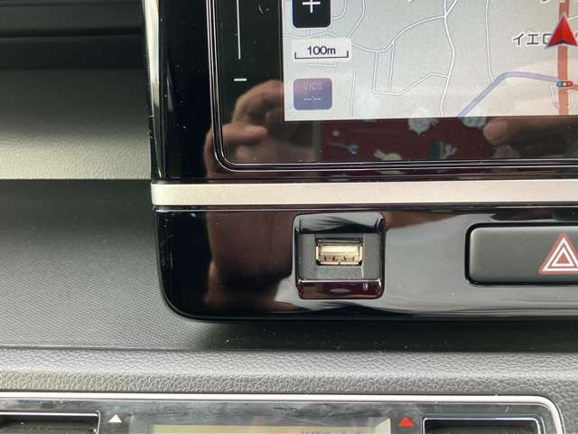 ☆修復歴表示を自社基準では無く、公的機関「（財）日本自動車査定協会」の基準を採用し、全車に修復歴の有無や箇所、程度を明記☆