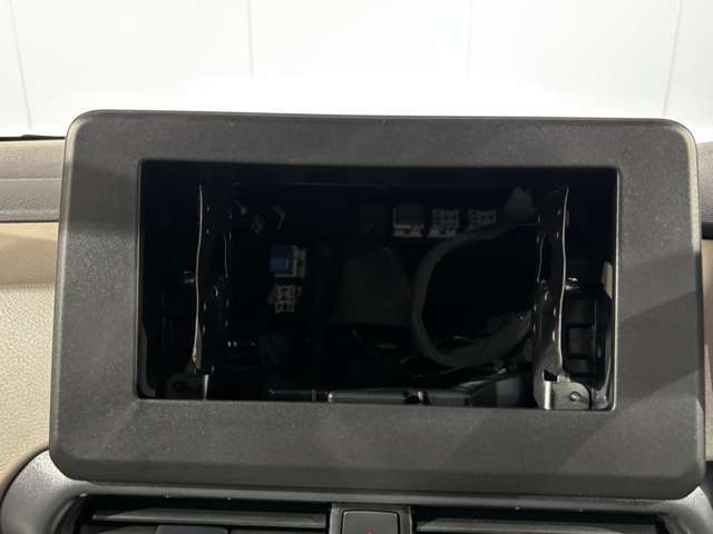 オーディオレス車です☆