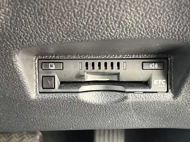 遠方納車も可能です！北海道から沖縄まで、販売・納車実績多数ありますので、ご安心下さい（＾＾）