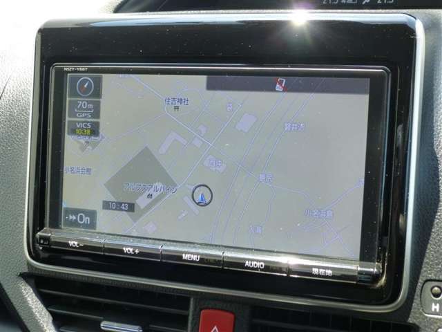 ナビ・フルセグTV付いてます。NSZT-Y66T。