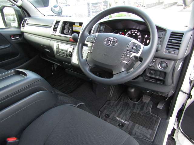 【全車内ルームクリーニング】キレイな状態でお車をご覧いただけます。LINEでのお問合せ、写真添付OKです。