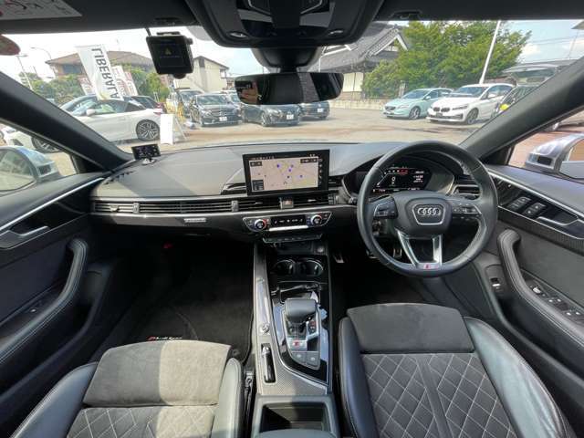 【買取車両ダイレクト販売】ガリバーが一般のお客様より直接買取させていただいた新鮮な車両もございます。ダイレクト販売だから新鮮さが違います。数ヶ月から1年間展示し続ける中古車専売店とは状態は全く別物です
