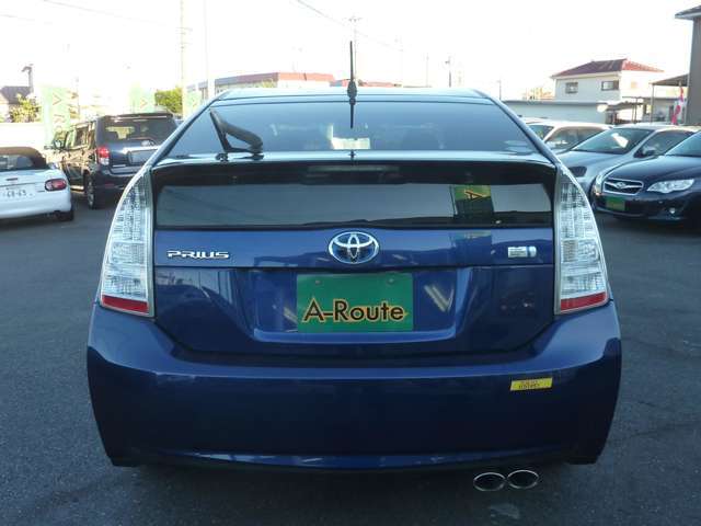 電車でご来店の場合はJR武蔵野線「吉川駅」よりお電話ください。　駅への送迎をいたします。