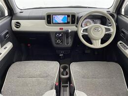 【インパネ全体】全方位で視界が広く、高い目線で運転もしやすいです！