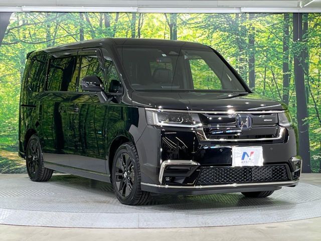 大好評のボディコーティング「弾スプラッシュコート」もご納車までに施工可能。通常のガラスコートと異なる、耐久年数6年の無機質ガラスコーティングが、ボディをキレイな状態に保ってくれます。