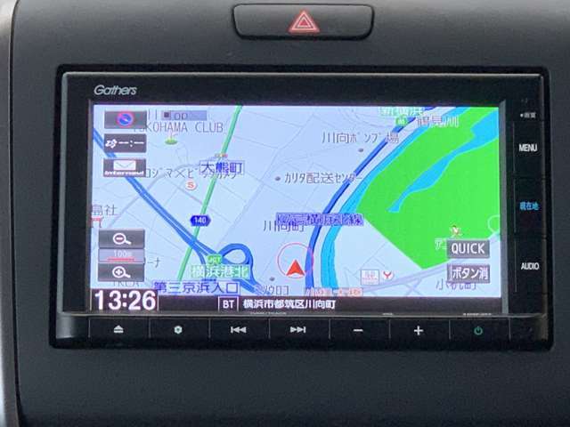 ホンダ純正ナビ付き！独自のインターナビ搭載により、リアルタイムの交通渋滞情報だけでなく、お出掛け先の天気や様々な情報も取得できドライブをよりお愉しみ頂けます！♪