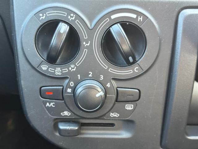 お車に合わせて無料保証以外にも、保証範囲、期間、距離を拡充させた有料保証もご用意しております！中古車の購入が初めてで不安・・・というお客様もご安心ください！