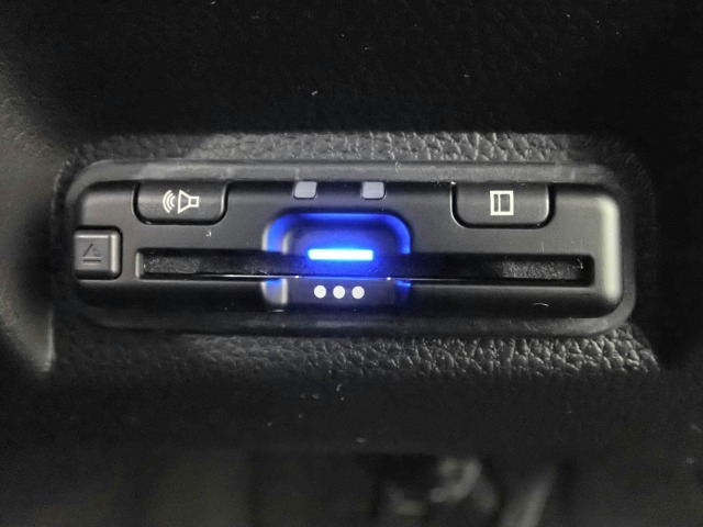 ◆東海地区最大級の展示場に自社整備工場完備で安心♪三重県でホンダ車をお探しならU-Select鈴鹿へご用命ください♪お問い合わせは　TEL　059-378-7717　へお気軽にお問い合わせください◆