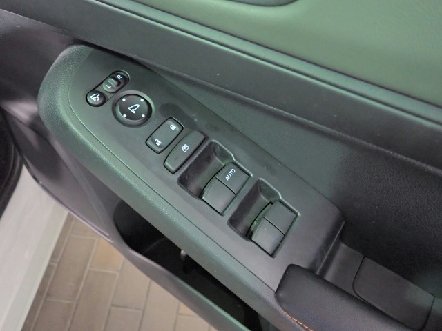 ◆東海地区最大級の展示場に自社整備工場完備で安心♪三重県でホンダ車をお探しならU-Select鈴鹿へご用命ください♪お問い合わせは　TEL　059-378-7717　へお気軽にお問い合わせください◆