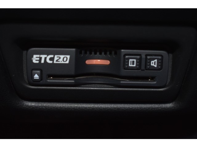 ETC車載器付ですので高速道路の料金所もノンストップです！
