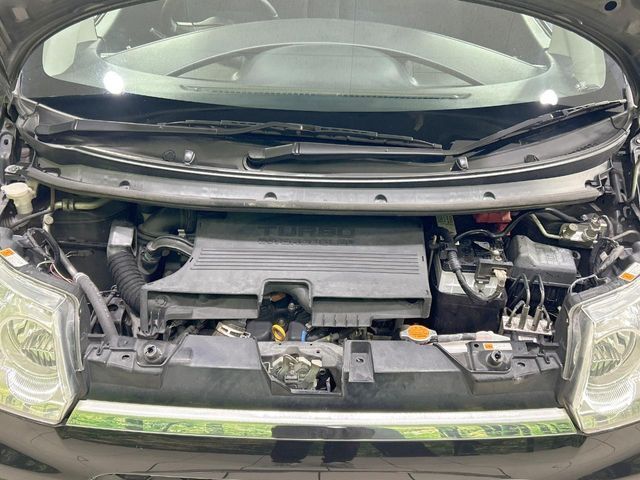 親切・丁寧な専門メカニックスタッフが応対！・車検・点検整備・事故等の修理などアフターサービスも安心。お車のカスタマイズもネクステージのサービススタッフまでご相談ください！