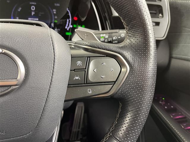 【運転席操作部】快適なドライブを楽しむための機能が装備されています！運転席から触れるので、使いやすいです！除菌プランいれていただくと、さらに清潔で安心していただけます！