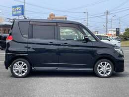 販売車は弊社スタッフによる丁寧なポリッシャー仕上げ、室内クリーニング、整備点検交換をしてのお渡しになります。ナビ、ETC、バックカメラ、新品タイヤなどご希望の場合もご相談ください！