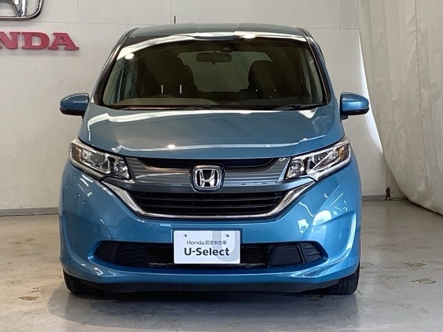 【Honda認定中古車 U-Select】　エンジン、オーディオやカーナビ(社外品は除く）に至るまで保証をお付け致します。全国のホンダディーラーで保証と整備が受けられます。