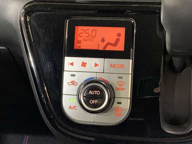 【総在庫500台】届出・登録済未使用車から中古車まで豊富なラインナップを展示中！たくさんの展示車を見て・触れて・試乗してお選び頂けます♪カーセンサー掲載車両以外にも展示しております。