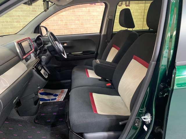 【総在庫500台】届出・登録済未使用車から中古車まで豊富なラインナップを展示中！たくさんの展示車を見て・触れて・試乗してお選び頂けます♪カーセンサー掲載車両以外にも展示しております。